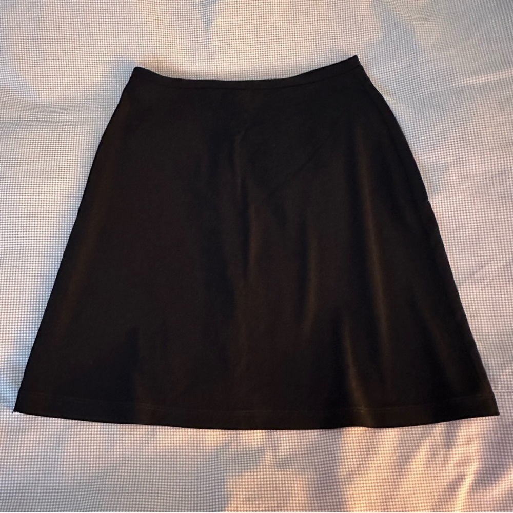 Stretch black mini skirt size S, very cute!!